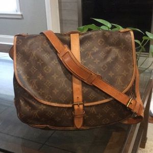 Authentic Louis Vuitton Saumur 35